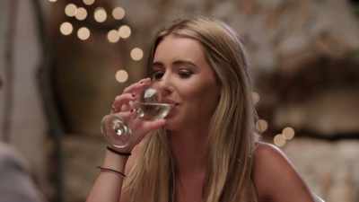 IAIN: Sophie and Katie
are going on a date - Love Island