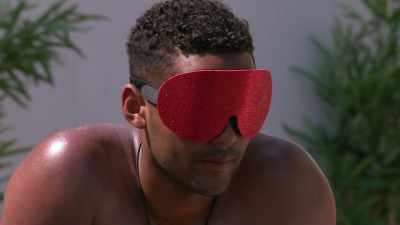 IAIN: The lads had some
probing questions - Love Island