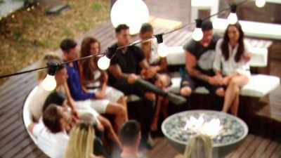 IAIN: Then a surprise dumping
sent shockwaves - Love Island