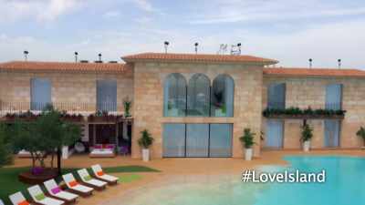 IAIN:
With Dan and Rachel dumped, - Love Island