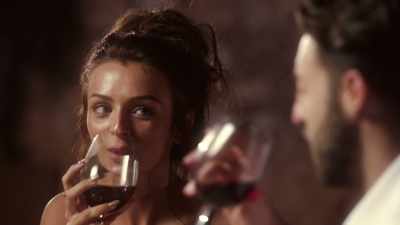 IAIN: Women
and children first,
she's going down! - Love Island