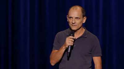 Ian komt thuis uit het gekkenhuis. - Carl Barron: Drinking with a Fork