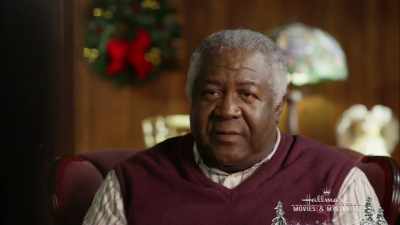 Ian, is there something
you'd like to say to Miranda? - Marrying Father Christmas