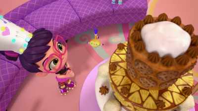 Ice cream pineapple upside-down
chocolate chip cookie cake! - Abby Hatcher