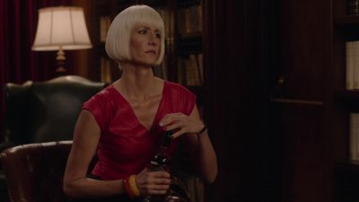 [ice tinkling in glass] - Twin Peaks