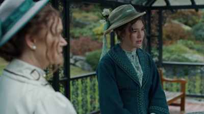 I'd hoped - Gilded Newport Mysteries: Murder at the Breakers