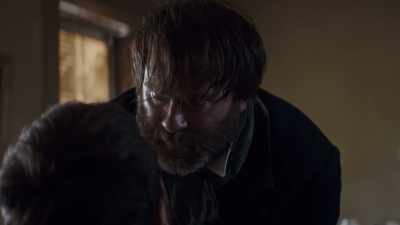 - I'd like to assist you
headfirst if you keep talking. - Dead Still