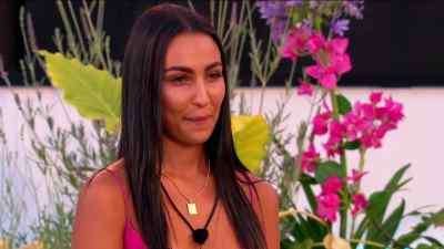 I'd like to couple up with this boy
because he made me realise - Love Island Australia