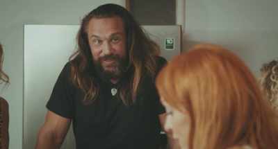 - I'd like to couple with Lucy. - Dirty Games