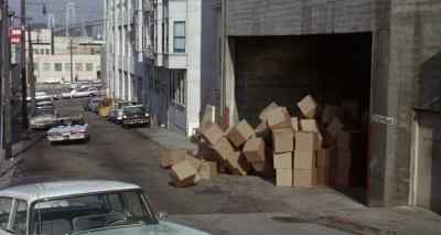 - I'd like to get out right here.
- Oh, nonsense. - Good Neighbor Sam