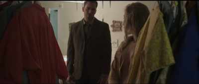 - I'd like to have a word with you. - Dropa