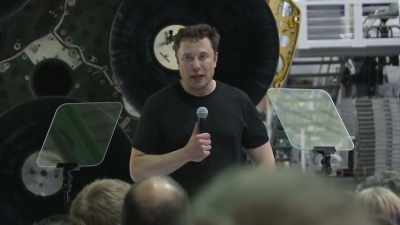 I'd like to introduce the
first paying customer of BFR. - Tech Billionaires: Elon Musk