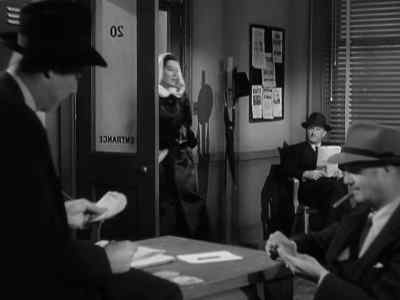 I'd like to see Captain Danbury.
I'm Valerie Stanton. - The Velvet Touch