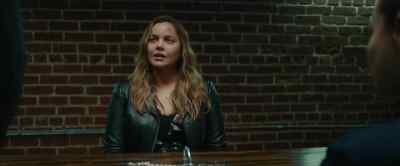I'd like to speak to a lawyer. - Detained