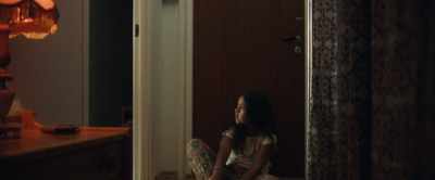 - I'd like you to stay home today.
- Why? - The Innocents