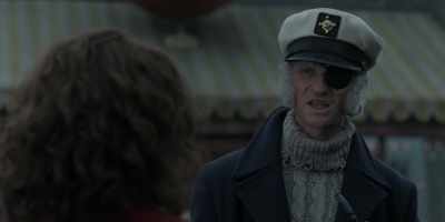 -I'd love to.
-Great. [clicks teeth] - A Series of Unfortunate Events