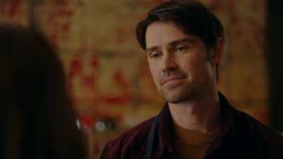 - I'd love to. - Christmas Plus One