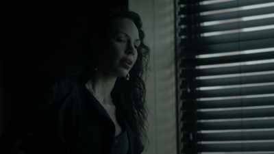 - I'd never met her before,
your honor, - Eyewitness