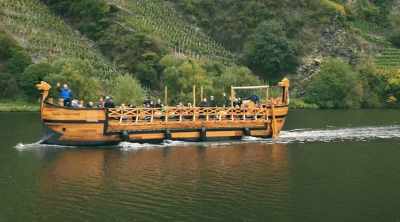 I'd prefer not to but I'm a patriot! - World's Most Scenic River Journeys