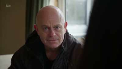 I'd put him to bed - Britain's Tiger Kings - On the Trail with Ross Kemp
