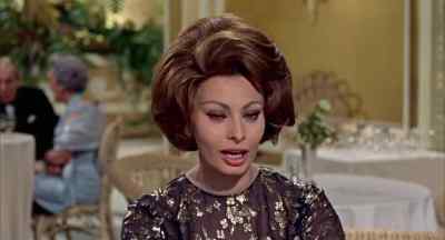 I'd rather be happy than president - A Countess from Hong Kong