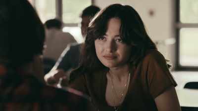- I'd rather not talk about it.
If you don't mind. - My Fatal Social Following