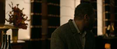 - I'd say a long day calls for a martini.
- No. - Luther: The Fallen Sun