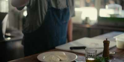I'd show up with mozzarella, - Chef's Table: Pizza