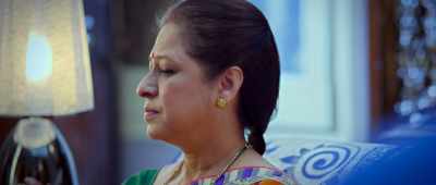I'd sold my jewelry once, - Shaadi Mein Zaroor Aana
