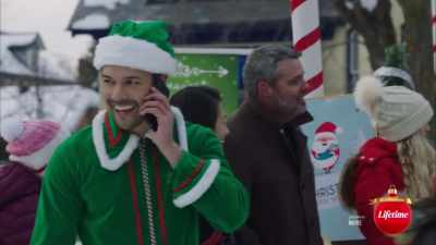 I'd tell you to come back
and check in a few hours, - Christmas Unwrapped