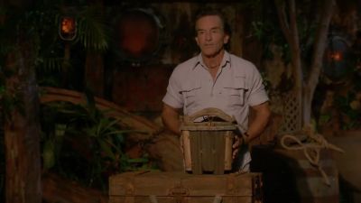 If anybody has an advantage
or an idol, - Survivor