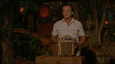 If anybody has an advantage
or an idol - Survivor