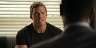 If anybody else comes
poking around, - Reacher