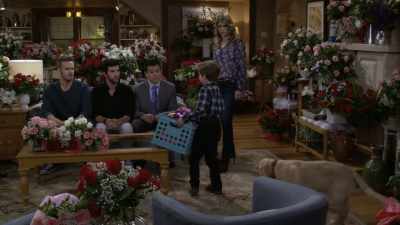 If anyone's missing anything, - Fuller House