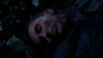 If anyone's still alive,
meet me at the extraction point. - Chuck