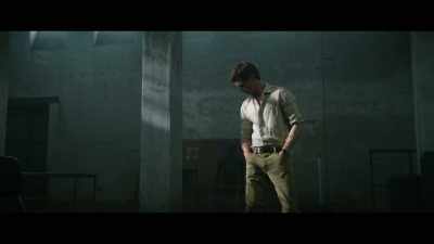 If he asks you to take it off, - The Day of the Jackal