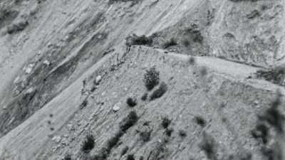 If it begins to be on an angle,
as the hillside was, - Flood in the Desert