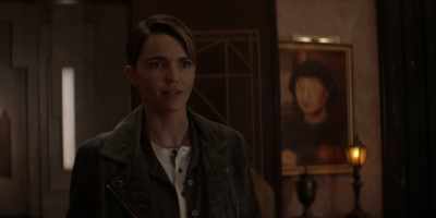 If Beth is enemy
number one in Gotham, - Batwoman
