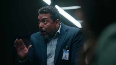If we can figure out
how the kidnappers tracked them, - The Rookie: Feds
