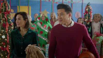 If you can make it
from half court, - Once Upon a Christmas Wish