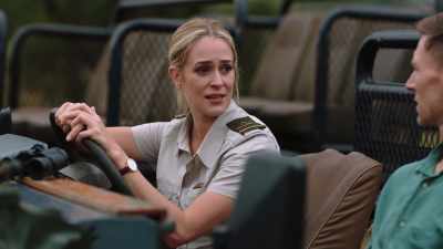 If they can't come,
then we'll grab a cab. - A Safari Romance