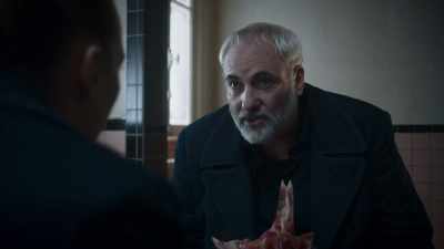 If you can't play alone, - Killing Eve