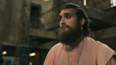 If Carcer does this,
the dragon will bow
down before him? - The Watch