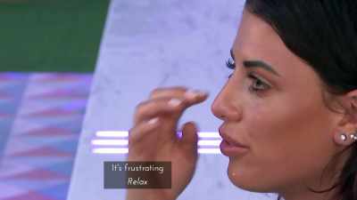 IF CHRISTEN DIDN'T SHOW HIM
ATTENTION, HE WOULD NOT HAVE - Love Island