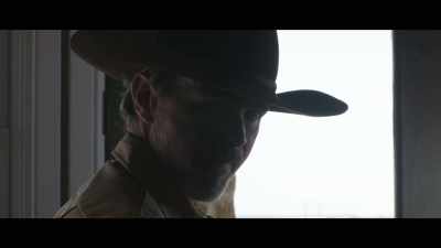 If he comes up empty and
starts making noise anyway, - Bull Shark 3