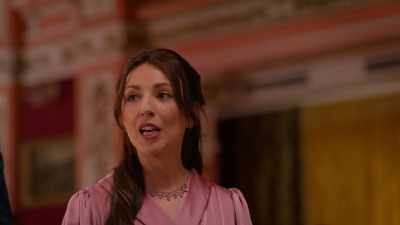 If you could all
just let her speak, - The Royal We