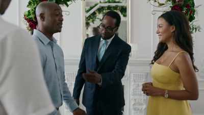 If we could just
have you line up here-- - The Groomsmen: First Look