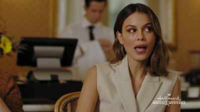 If he couldn't,
then she could have - - To Catch a Spy