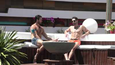 If she decides
to stick with me - Love Island