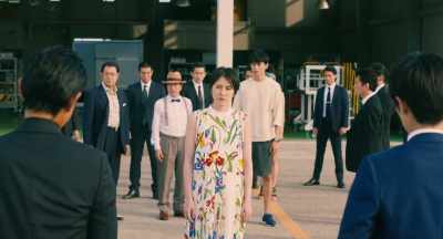 If we do this right,
we can steal Lam's money. - The Confidence Man JP - The Movie -